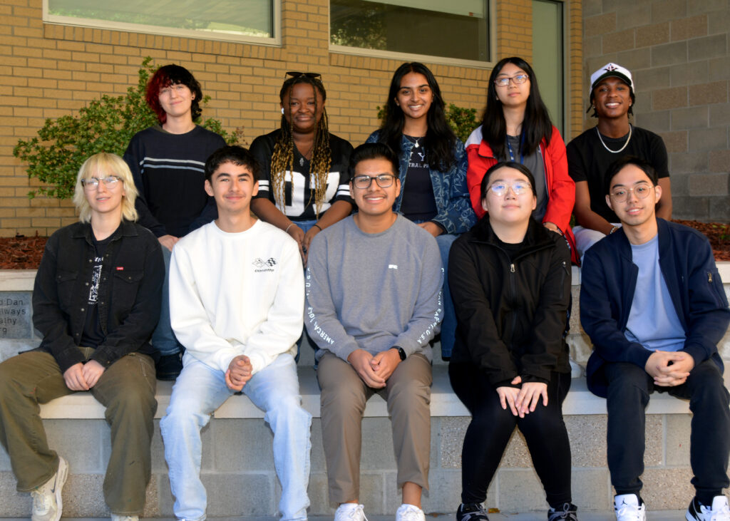 photo of students who earned the Arkansas Seal of Biliteracy